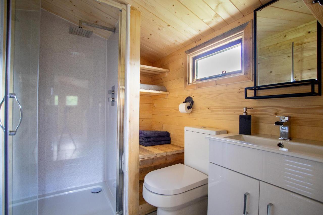 ארונדל Choller Lake Lodges - Primrose Cabin With Private Hot Tub מראה חיצוני תמונה